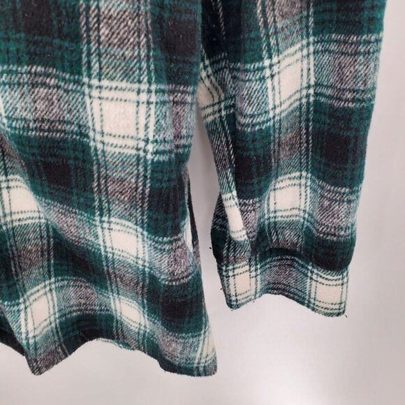 Womens XS Plaid Flannel Shirt Green Black Button Up Grunge Long Sleeve Soft - Picture 6 of 13